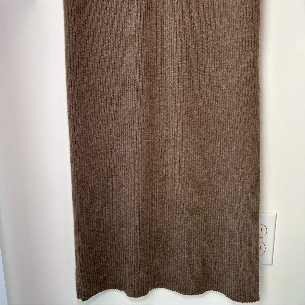 NWT Reformation Robin Cashmere Sweater Dress Dachshund Size Large - Picture 7 of 16